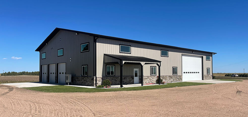 Pole Barn Homes, Shouse & Barndominium Construction