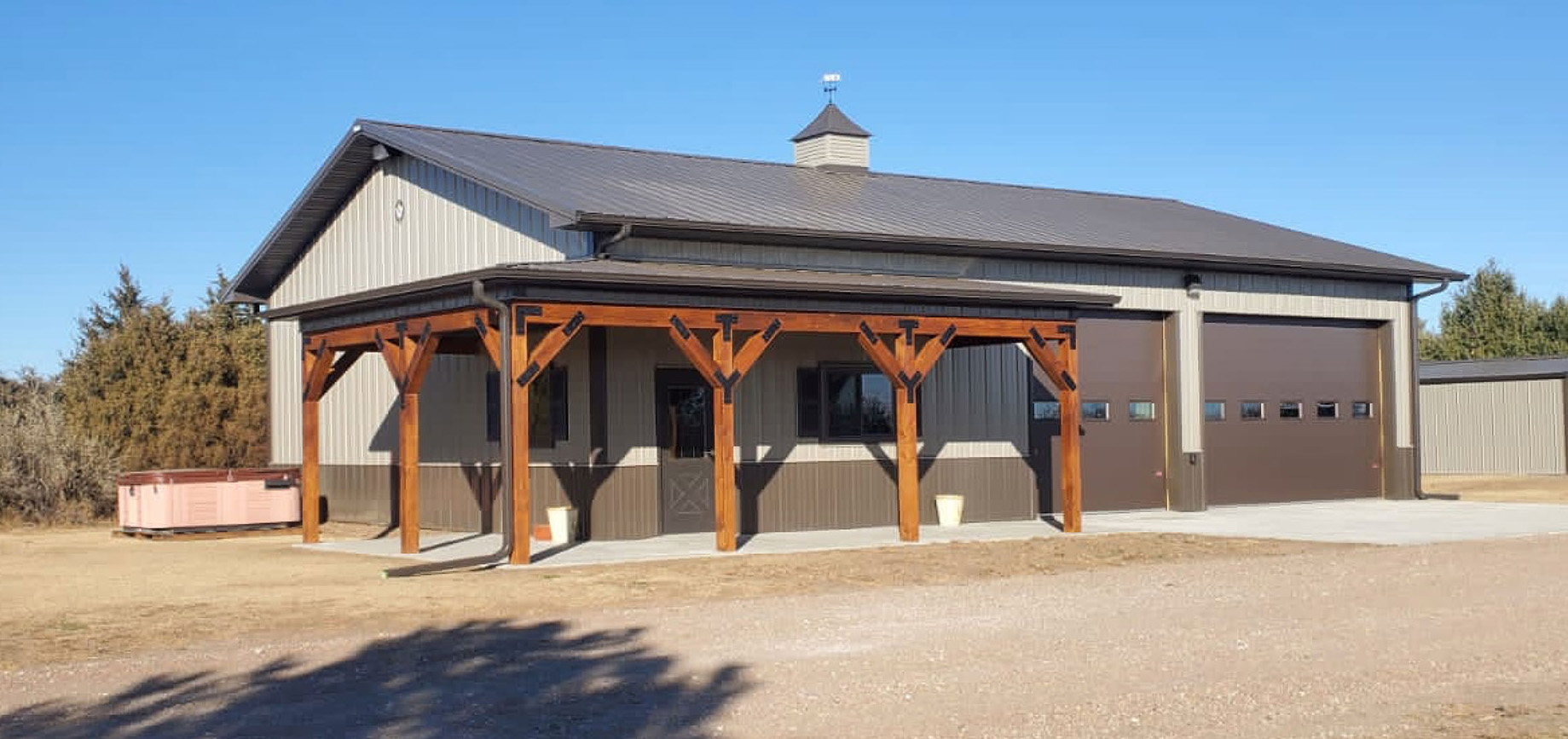 Suburban Pole Barn Garages and Shops